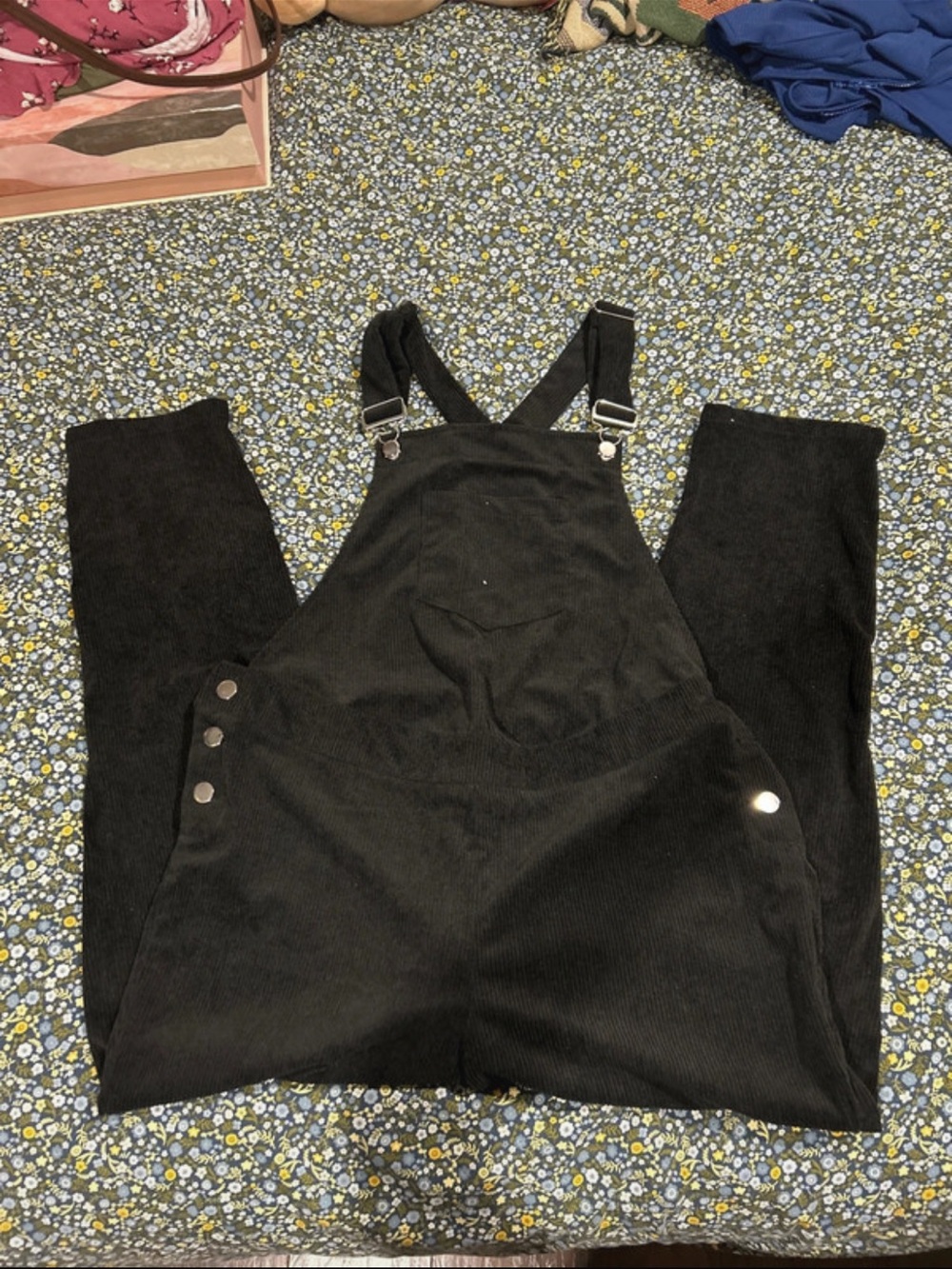 Women’s Black Corduroy Overalls Jeans - Classic Adjustable Straps